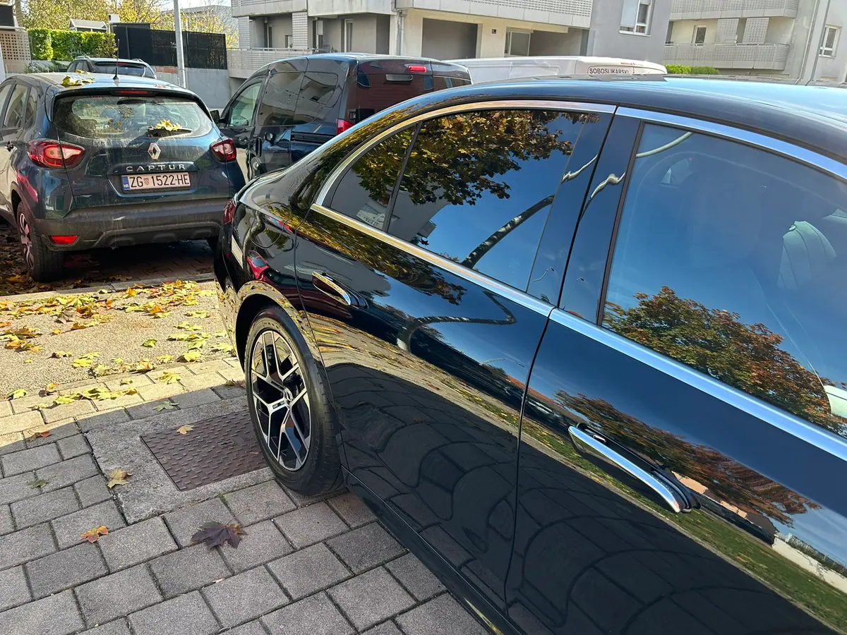 Zatamnjena stakla na Mercedes E-klasi