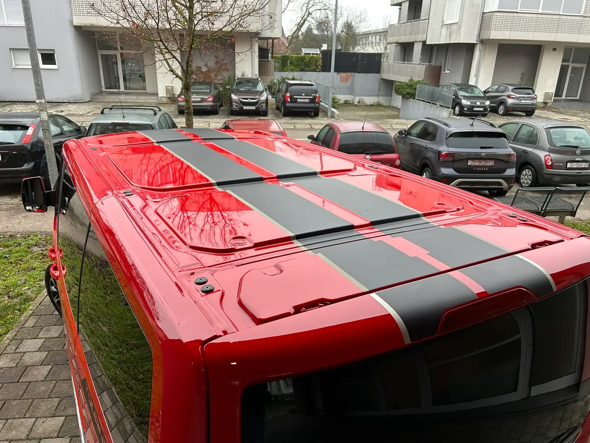 Custom pruge na krovu Ford Transita